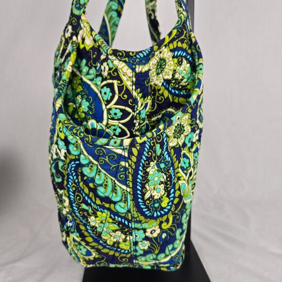 Vera Bradley Rhythm & Blues Tote Paisley Green & Blue Quilted Shoulder Straps - Picture 11 of 16